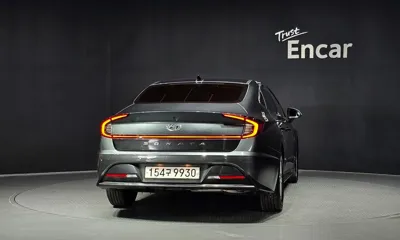 Hyundai Sonata 2020, 83624 км, за 8861.76 USD