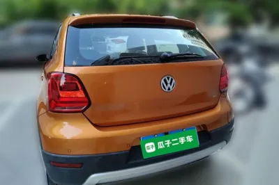 Volkswagen Polo 2016, 40100 км, за 7683 USD