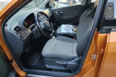 Volkswagen Polo 2016, 40100 км, за 7683 USD - фото 14