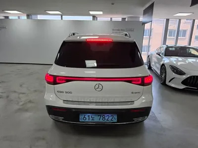 Mercedes-Benz EQB 2023, 95904 км, за 21483.36 USD
