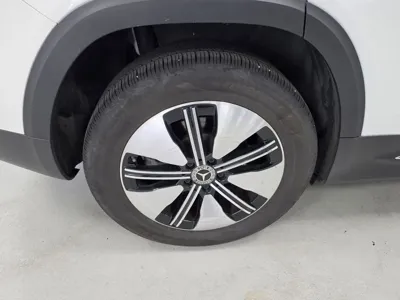 Mercedes-Benz EQB 2023, 95904 км, за 21483.36 USD