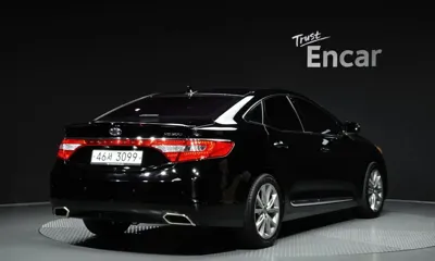 Hyundai Grandeur 2015, 116798 км, за 5144.23 USD