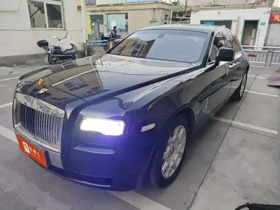 Rolls-Royce Ghost · 2010 год