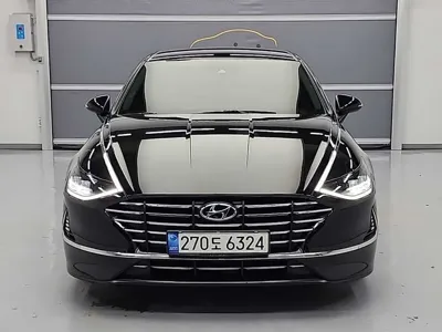 Hyundai Sonata 2020, 126000 км, за 8467.9 USD