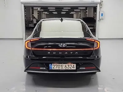 Hyundai Sonata 2020, 126000 км, за 8467.9 USD