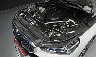 BMW 5-Series 2025, 7065 км, за 44202.17 USD - фото 6