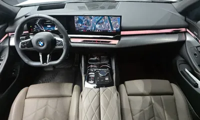 BMW 5-Series 2025, 7065 км, за 44202.17 USD - фото 7
