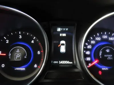 Hyundai Santafe 2014, 142004 км, за 5047.57 USD - фото 8