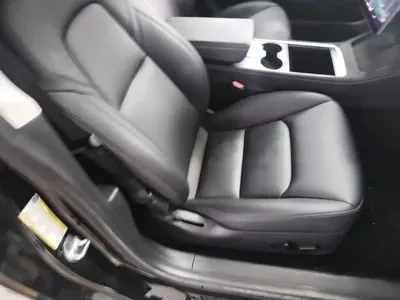 Tesla Model 3 2021, 79300 км, за 17142.1 USD - фото 25