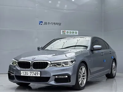 BMW 5-Series · 2017 год
