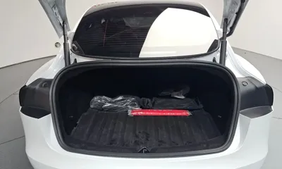 Tesla Model 3 2024, 17611 км, за 33381.83 USD - фото 20