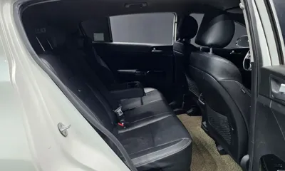 Kia Sportage 2018, 115322 км, за 7271.29 USD - фото 12