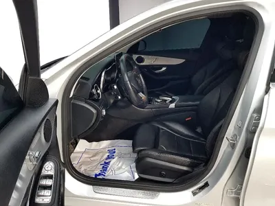 Mercedes-Benz C-Class 2018, 190906 км, за 8462.55 USD - фото 8
