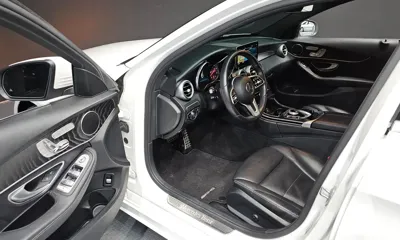 Mercedes-Benz C-Class 2019, 87318 км, за 16195.15 USD - фото 10