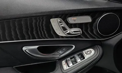 Mercedes-Benz C-Class 2019, 87318 км, за 16195.15 USD - фото 13