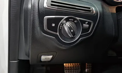 Mercedes-Benz C-Class 2019, 87318 км, за 16195.15 USD - фото 14