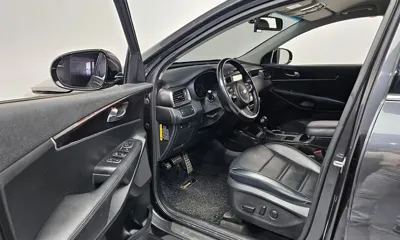 Kia Sorento 2017, 69159 км, за 10011.05 USD - фото 11