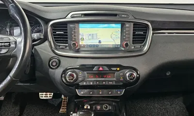 Kia Sorento 2017, 69159 км, за 10011.05 USD - фото 15