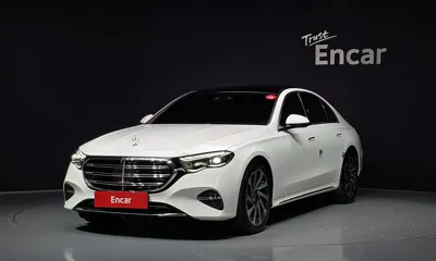Mercedes-Benz E-Class · 2024 год