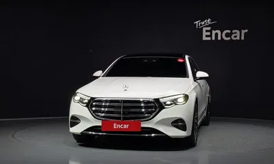 Mercedes-Benz E-Class 2024, 23722 км, за 43489.55 USD