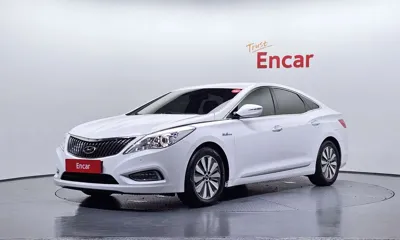 Hyundai Grandeur · 2015 год