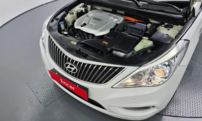 Hyundai Grandeur 2015, 101281 км, за 6897 USD - фото 6