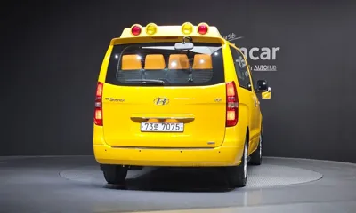 Hyundai Starex 2015, 188518 км, за 3908.8 USD