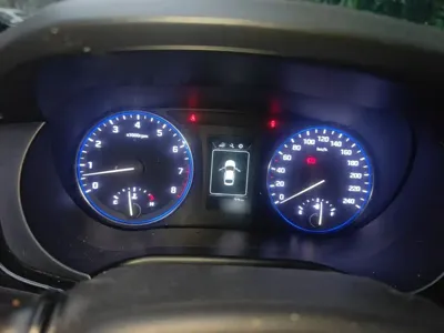 Hyundai Mistra 2014, 79300 км, за 3457.85 USD