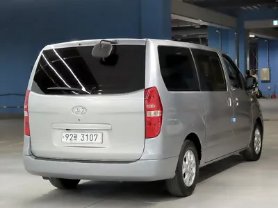 Hyundai Starex 2015, 110520 км, за 6039.12 USD