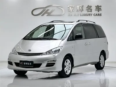 Toyota Previa · 2005 год
