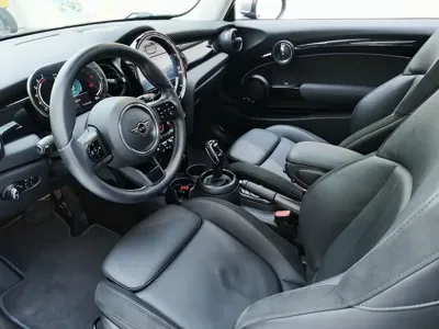 MINI MINI 2021, 30700 км, за 15010.61 USD