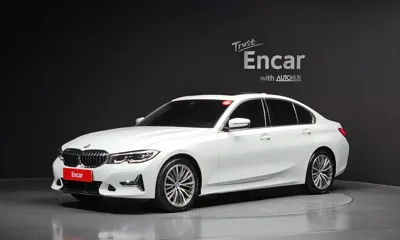 BMW 3-Series · 2022 год
