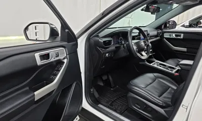 Ford Explorer 2021, 87940 км, за 21498.38 USD - фото 10