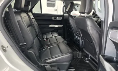 Ford Explorer 2021, 87940 км, за 21498.38 USD - фото 11