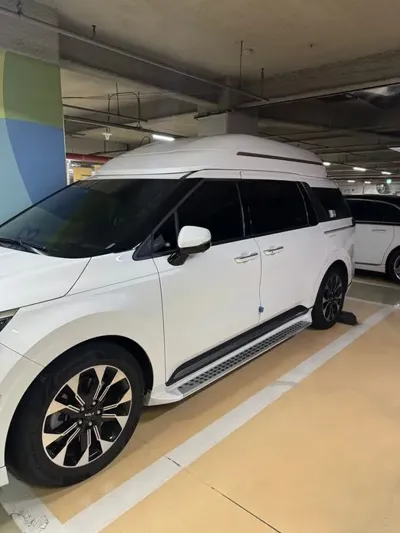 Kia Canival · 2023 год