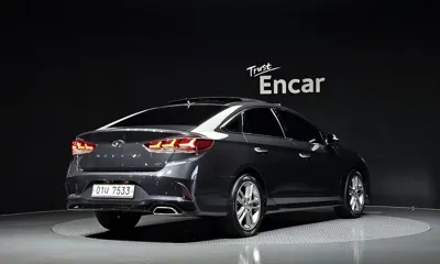 Hyundai Sonata 2018, 42319 км, за 10336.08 USD - фото 2