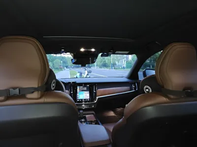 Volvo S90 2021, 67600 км, за 21049 USD - фото 15