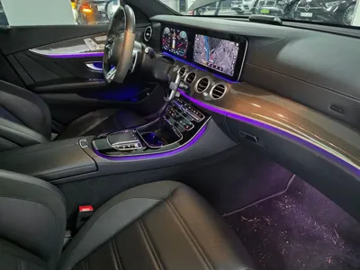 Mercedes-Benz E-Class 2022, 74111 км, за 43377.45 USD - фото 10