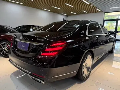 Mercedes-Benz S-Class 2018, 150000 км, за 62772.98 USD