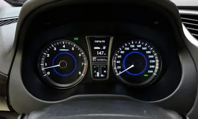 Hyundai Grandeur 2011, 167927 км, за 2824.49 USD - фото 8