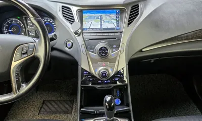 Hyundai Grandeur 2011, 167927 км, за 2824.49 USD - фото 18