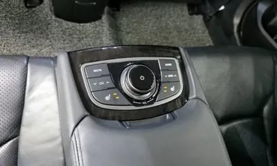 Hyundai Grandeur 2011, 167927 км, за 2824.49 USD - фото 20