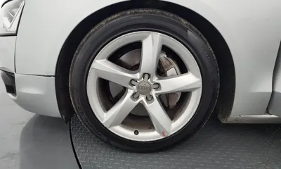 Audi A8 2013, 162053 км, за 5534.93 USD