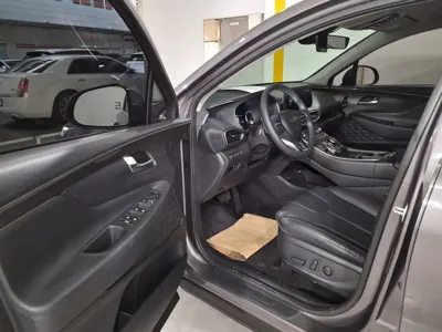 Hyundai Santafe 2023, 35800 км, за 16783.78 USD - фото 10