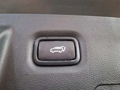 Hyundai Santafe 2023, 35800 км, за 16783.78 USD - фото 12