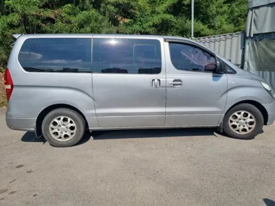 Hyundai Starex 2012, 190434 км, за 2822.63 USD - фото 8