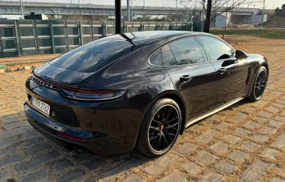 Porsche Panamera 2021, 60300 км, за 72547.07 USD