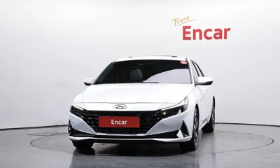 Hyundai Avante 2023, 31121 км, за 14205.48 USD