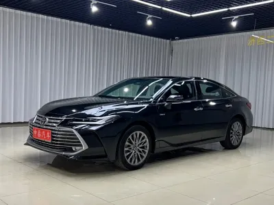 Toyota Avalon · 2026 год