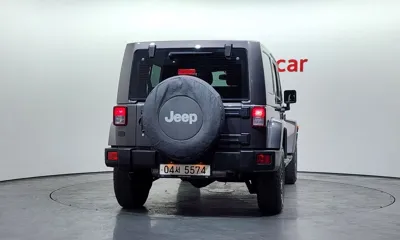 Jeep Wrangler 2017, 66246 км, за 16446.72 USD